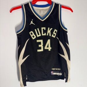 NBA Jersey Giannis Anterokounmpo Jersey size medium